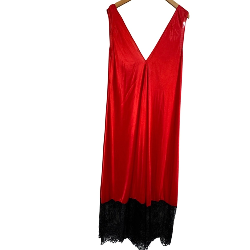 Sarafina Dreams Red Satin Nightgown Black Lace Trim V-Neck Sleeveless Long Gown